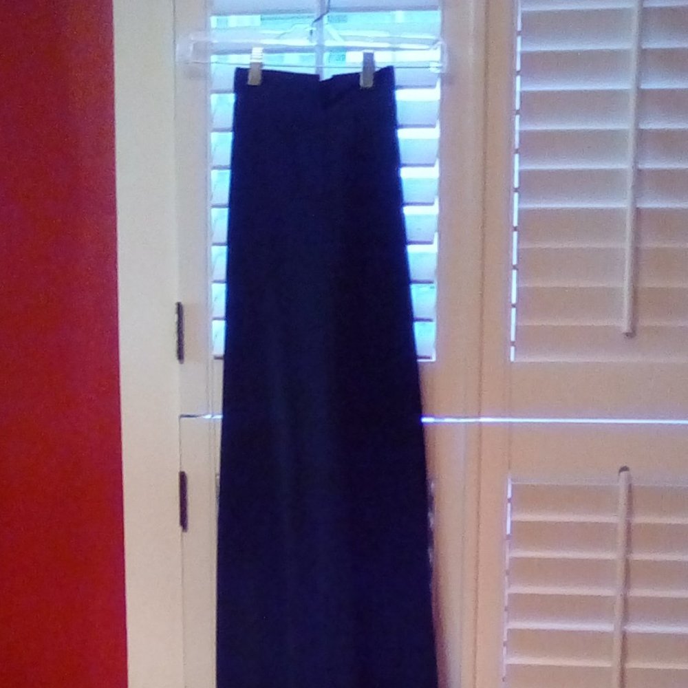 Tommy Bahama pants size 14 Silk lining outside acetate